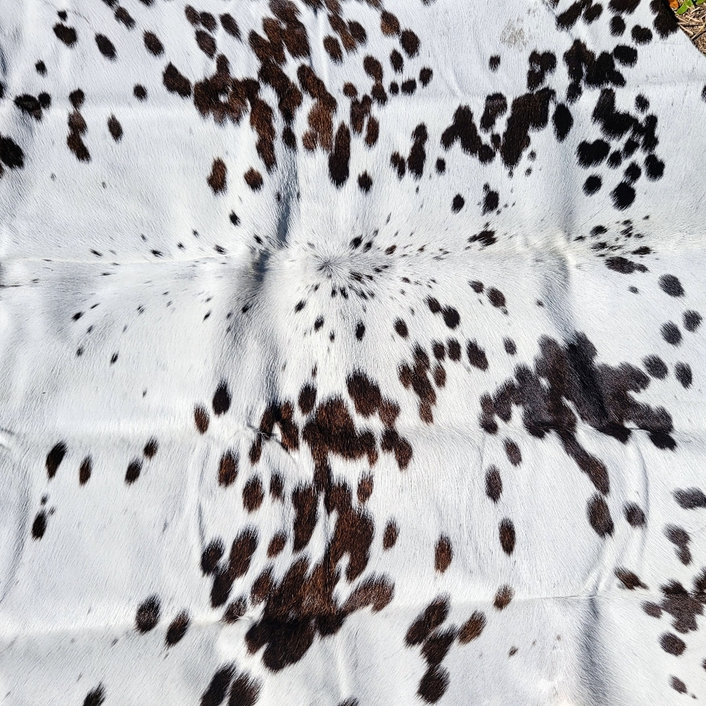 Bay Freckles Cowhide